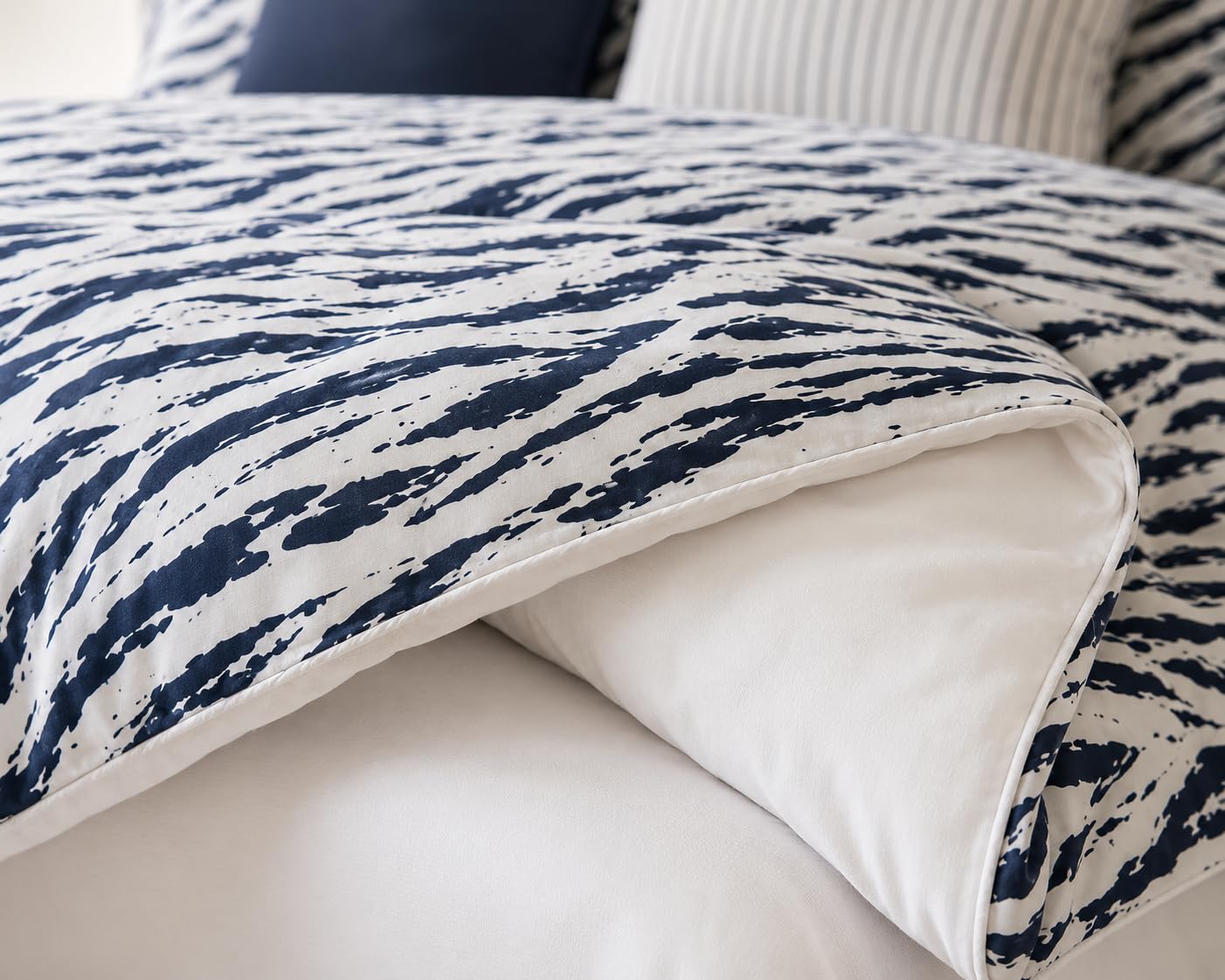 Animal Print Duvet Cover Set – 16 Designs, Single to Emperor (view 3)