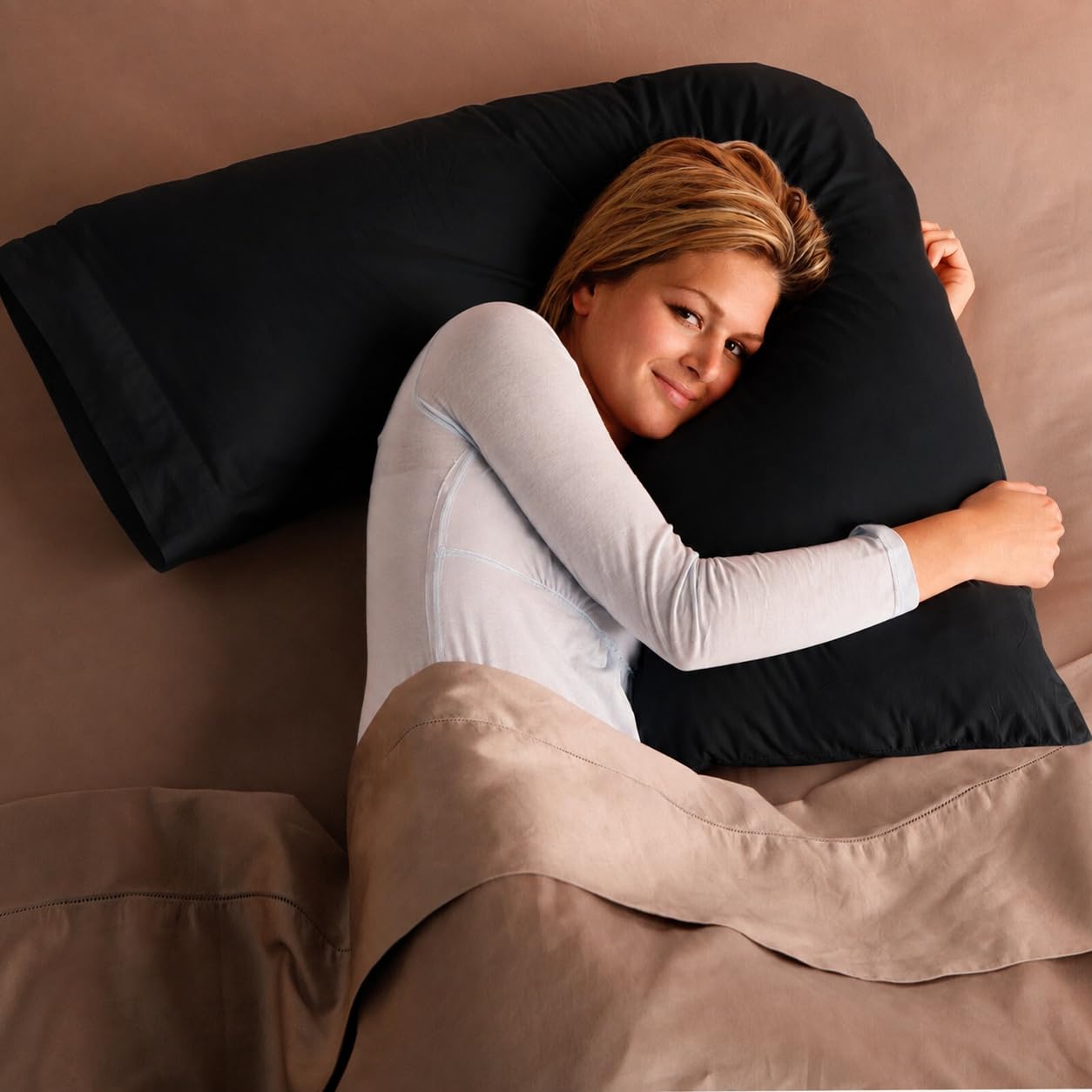 V Shaped Pillow with Pillowcase – Black