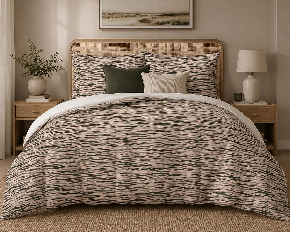 Animal Print Duvet Cover Set – Blush Zebra