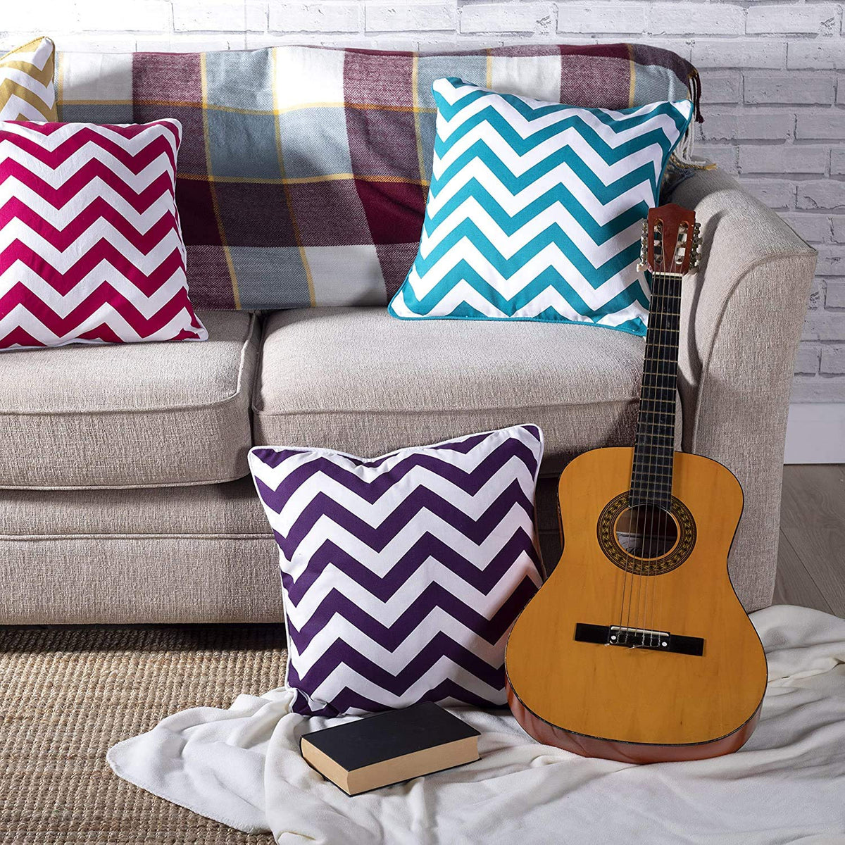 Chevron Cushion Covers 45x45 cm – 4 Colours, Packs of 2 & 4 (view 4)
