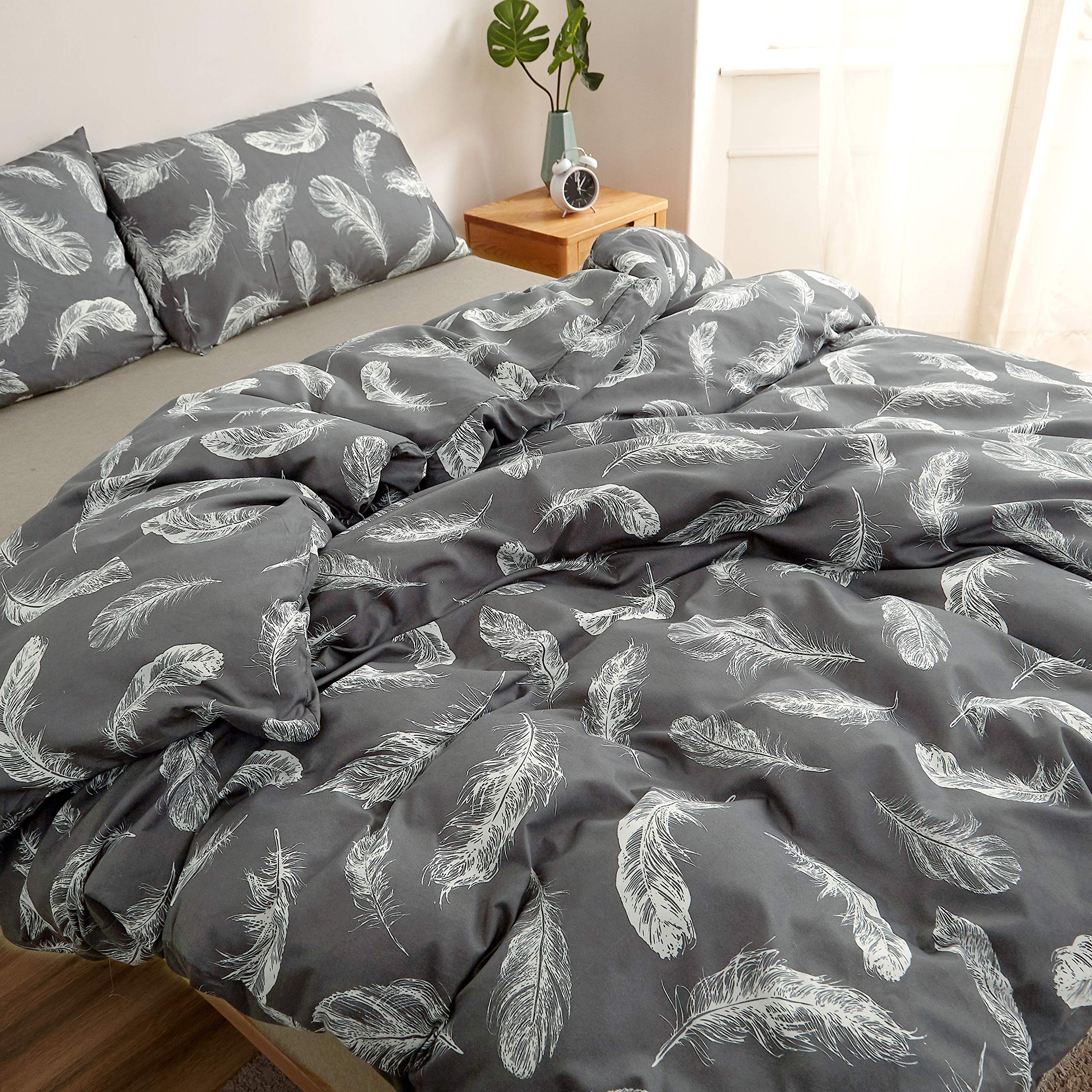 Feather Print Duvet Cover Set – Charcoal, Single to Super King (view 3)