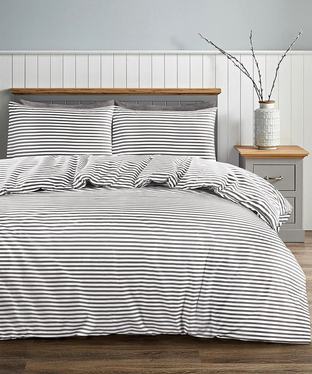 Plain Duvet Cover Set – Grey and grey