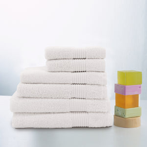 Oasis White Set Of 4 Cotton Towels